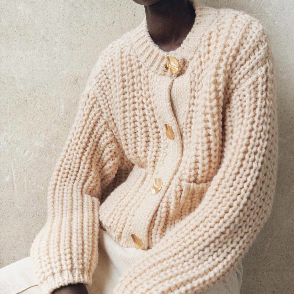 Zara Cream Knit Cardigan with Gold Buttons - Picture 3 of 6